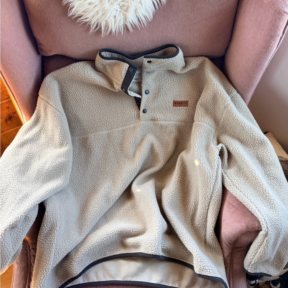 Mammoth-  Cozy Beige Fleece Pullover